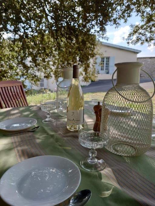 Entre Pierre Et Vigne - Charming Former Winery Farmhouse With Hot Tub & Swimming Pool Monestier  المظهر الخارجي الصورة